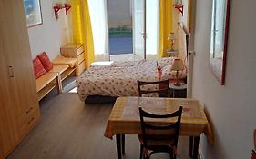 Studio meublé